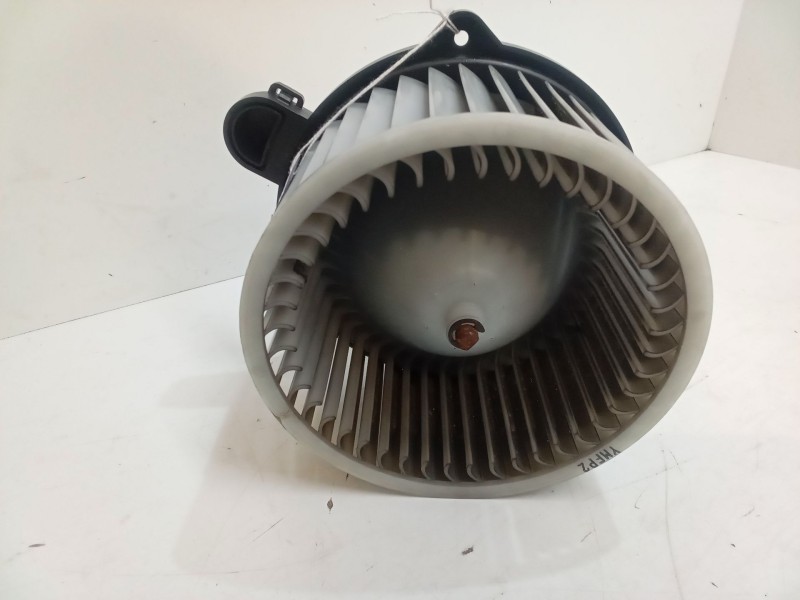 Recambio de motor calefaccion para kia carens iv 1.7 crdi referencia OEM IAM 97113-A4000  