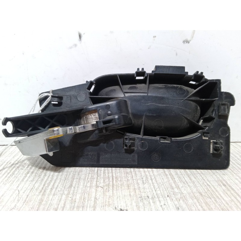 Recambio de maneta interior puerta trasera derecha para peugeot 307 sw (3h) 1.6 hdi 110 referencia OEM IAM 9643604477   Recambio de maneta interior puerta trasera derecha para peugeot 307 sw (3h) 1.6 hdi 110 referencia OEM IAM 9643604477