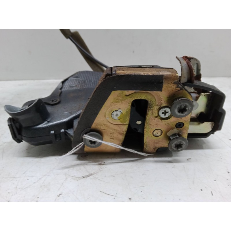 Recambio de cerradura puerta delantera derecha para toyota corolla verso (zer_, zze12_, r1_) 2.0 d-4d (cur10_) referencia OEM IA