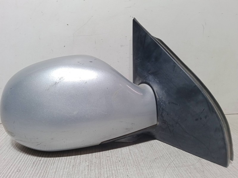 Recambio de retrovisor electrico derecho para kia carnival i (up) 2.9 tdi referencia OEM IAM   