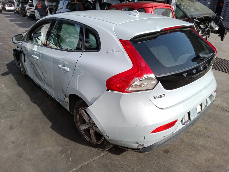 volvo v40 hatchback (525) del año 2012