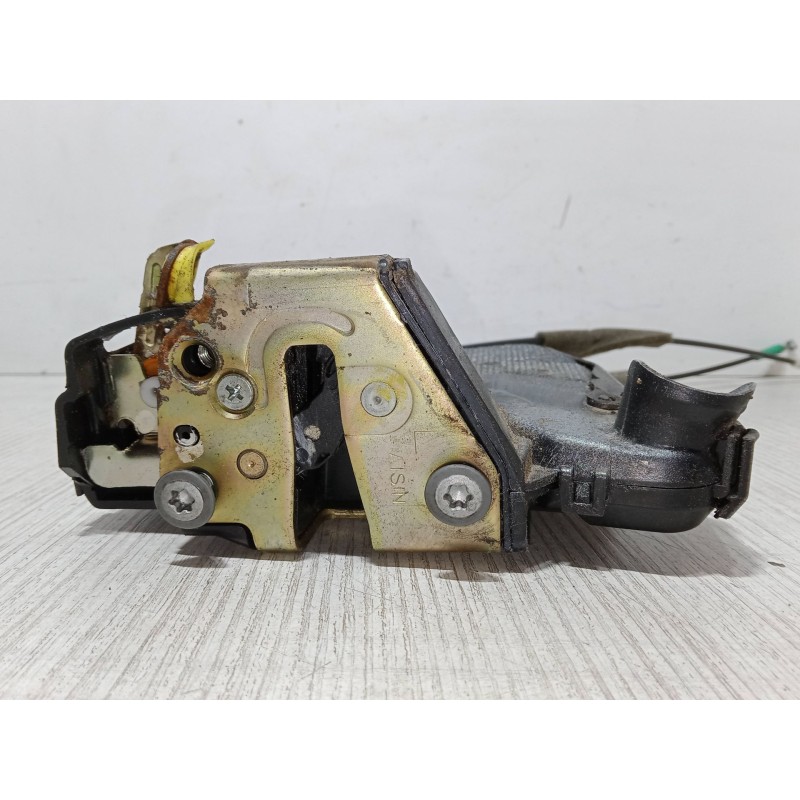 Recambio de cerradura puerta delantera izquierda para toyota corolla verso (zer_, zze12_, r1_) 2.0 d-4d (cur10_) referencia OEM 