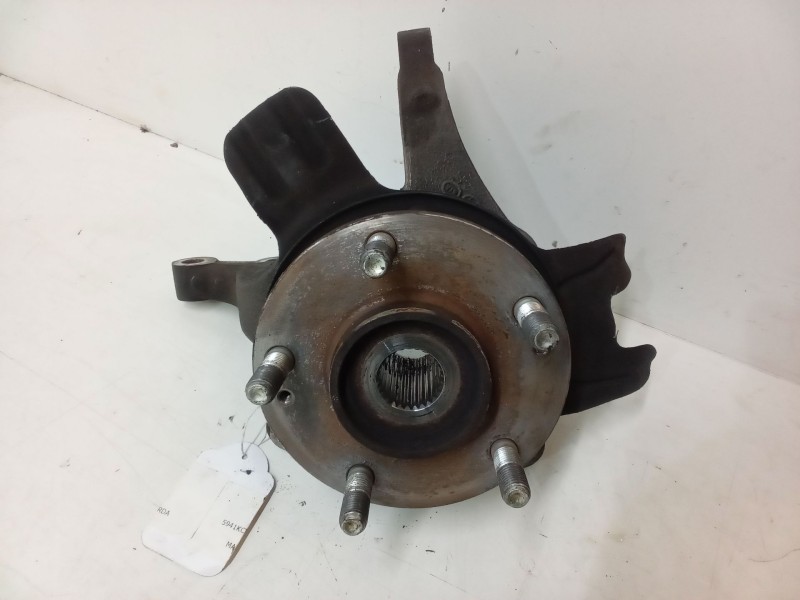 Recambio de mangueta delantera izquierda para kia carens iv 1.7 crdi referencia OEM IAM   