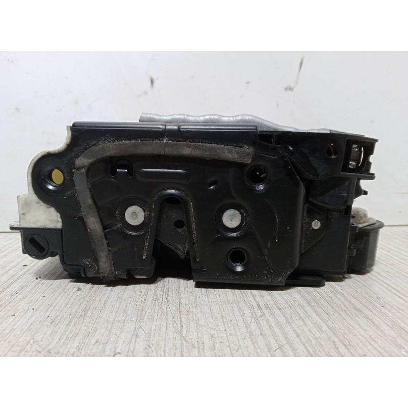Recambio de cerradura puerta trasera derecha para seat ibiza iv st (6j8, 6p8) 1.6 tdi referencia OEM IAM 6J0839016F  
