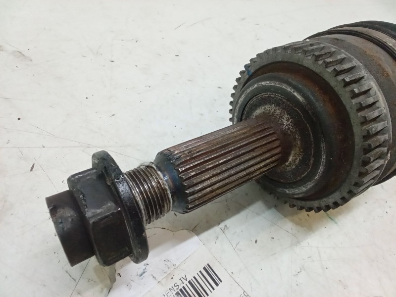 Recambio de transmision delantera derecha para kia carens iv 1.7 crdi referencia OEM IAM   