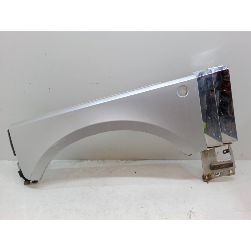 Recambio de aleta delantera izquierda para land rover range rover iii (l322) 3.0 d 4x4 referencia OEM IAM   