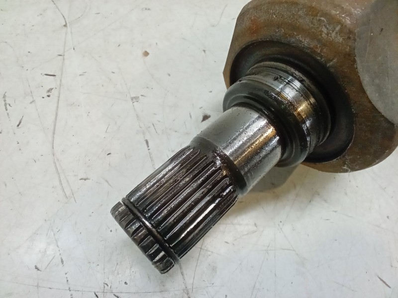 Recambio de transmision delantera izquierda para kia carens iv 1.7 crdi referencia OEM IAM   