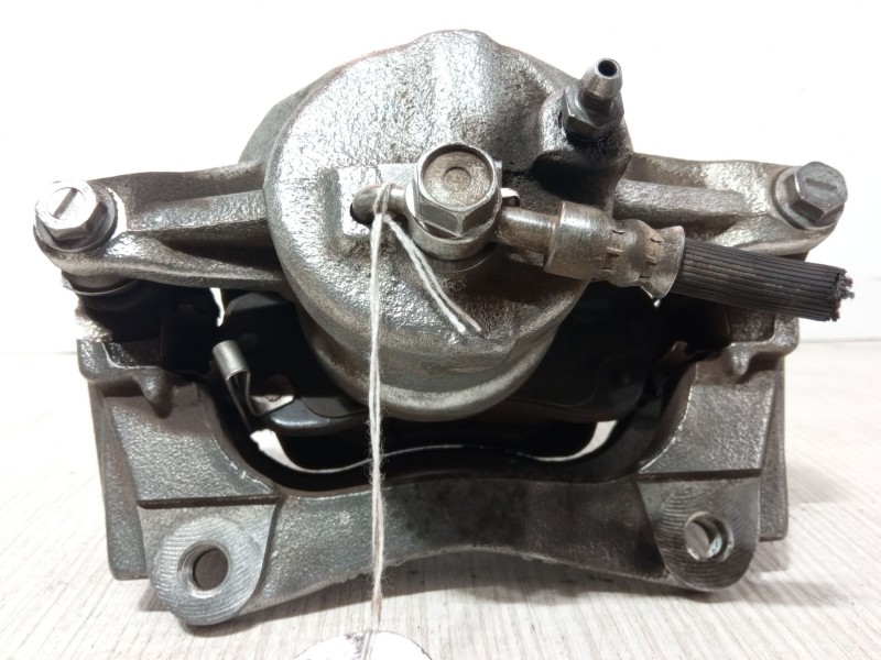 Recambio de pinza freno delantera derecha para toyota corolla verso (zer_, zze12_, r1_) 1.8 (znr11_) referencia OEM IAM Y01334G 