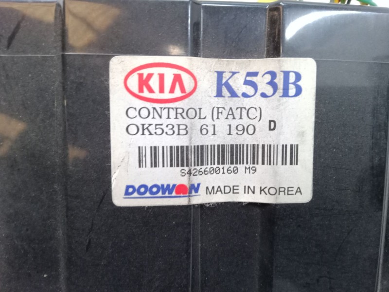 Recambio de mando climatizador para kia carnival i (up) 2.9 tdi referencia OEM IAM 0K53b61190  
