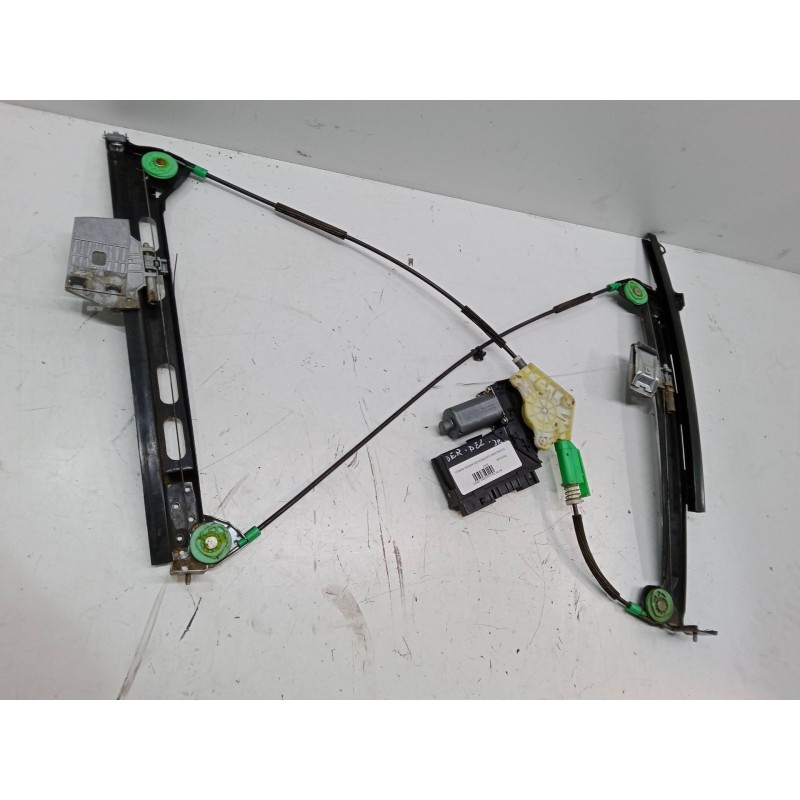 Recambio de elevalunas electrico delantero derecho para audi a4 b6 descapotable (8h7) 2.4 referencia OEM IAM   