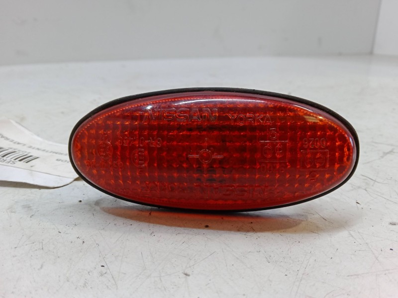 Recambio de intermitente lateral derecho para nissan serena (c23) 2.3 d referencia OEM IAM   