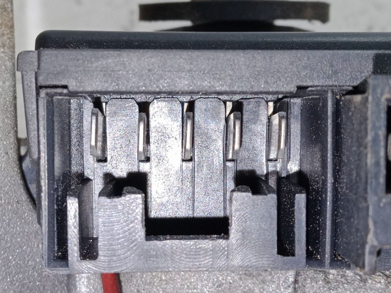 Recambio de motor limpia delantero para aixam a.721 0.4 d referencia OEM IAM m600034  