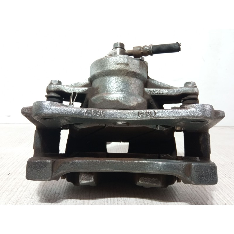 Recambio de pinza freno delantera derecha para toyota corolla verso (zer_, zze12_, r1_) 1.8 (znr11_) referencia OEM IAM Y01334G 