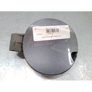 TAPA EXTERIOR COMBUSTIBLE 