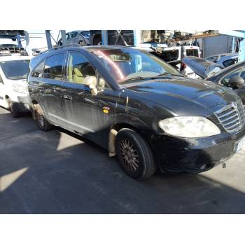 SSANGYONG RODIUS I de desguace