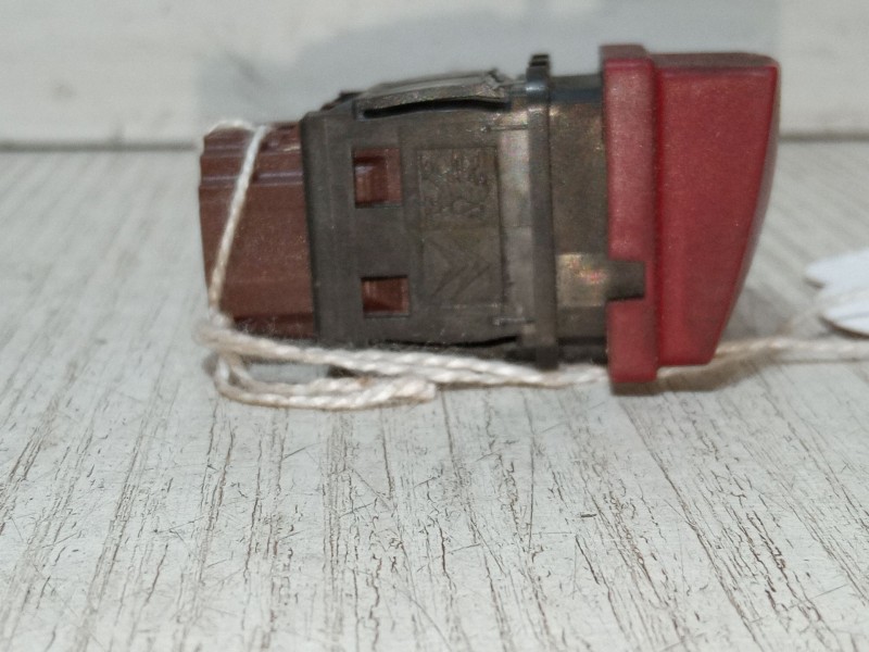 Recambio de warning para peugeot 207/207+ (wa_, wc_) 1.4 referencia OEM IAM   