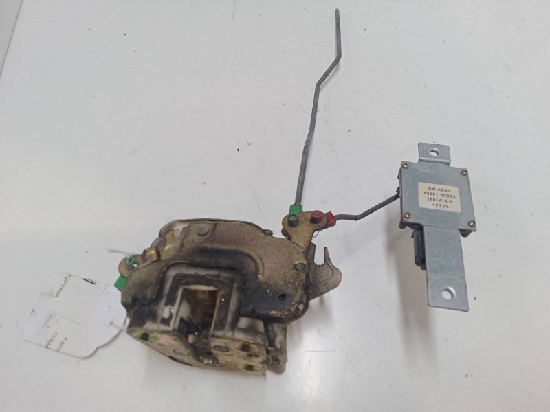 Recambio de cerradura puerta delantera izquierda para nissan cabstar e (tl_, vl_) 125.35, 125.45 (tl0, vl0) referencia OEM IAM 8