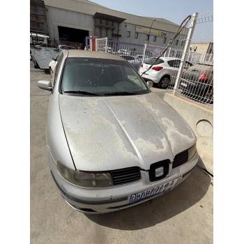 SEAT LEON (1M1)