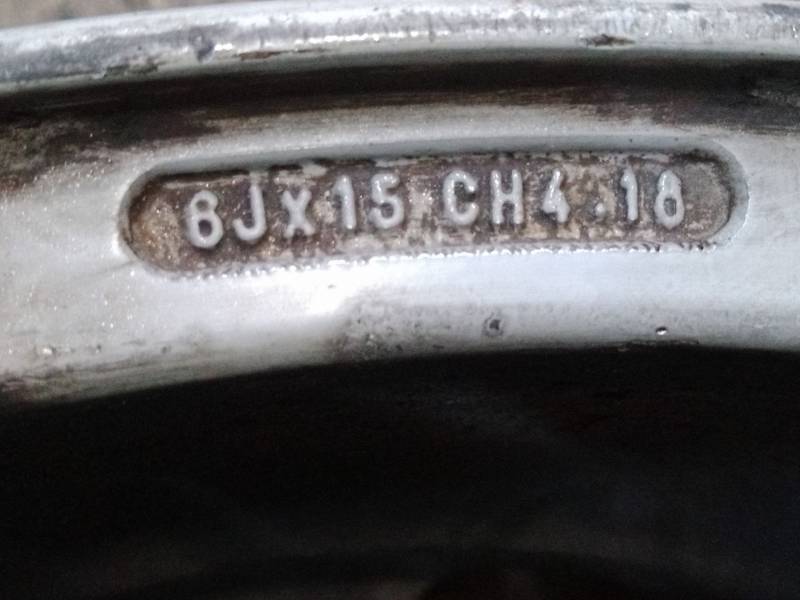 LLANTA ALUMINO 15'' 6JX15CH4 ET18 
