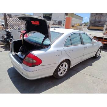 MERCEDES-BENZ CLASE E (W211)