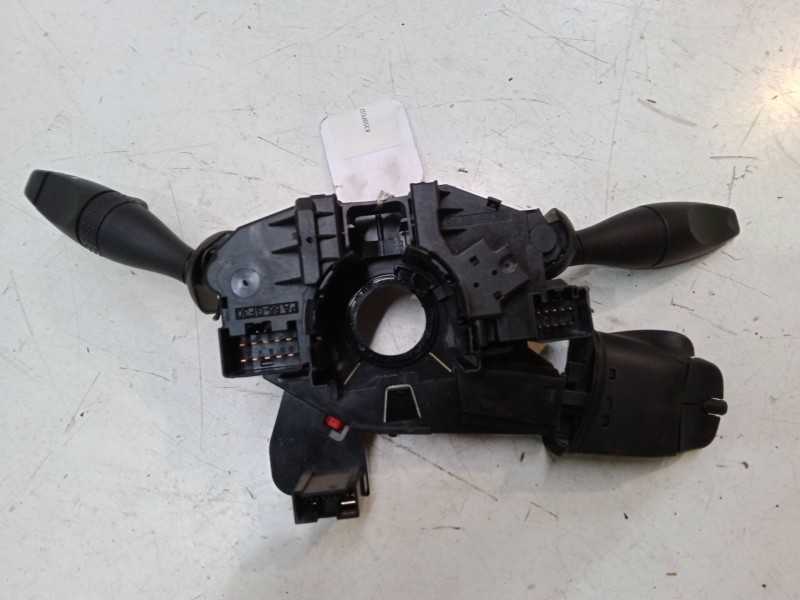 Recambio de mando luces para ford fiesta v (jh_, jd_) 1.3 referencia OEM IAM 1S7T13335AE  1S7T17A553DD