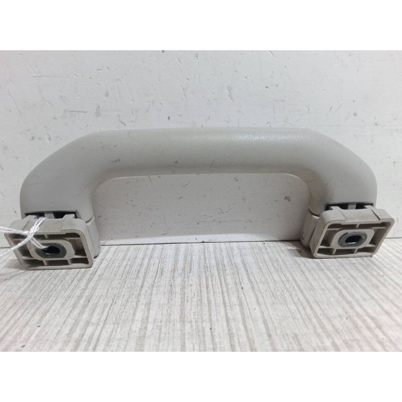 Recambio de asidero del derecho para smart fortwo coupé (450) 0.7 (450.352, 450.332) referencia OEM IAM   