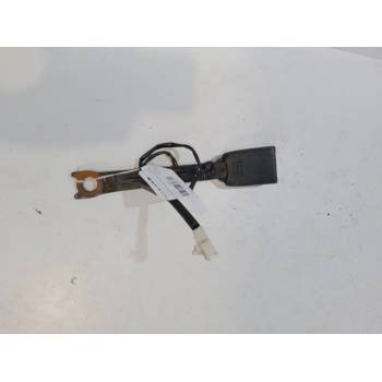 ANCLAJE CINTURON DELANTERO IZQUIERDO 