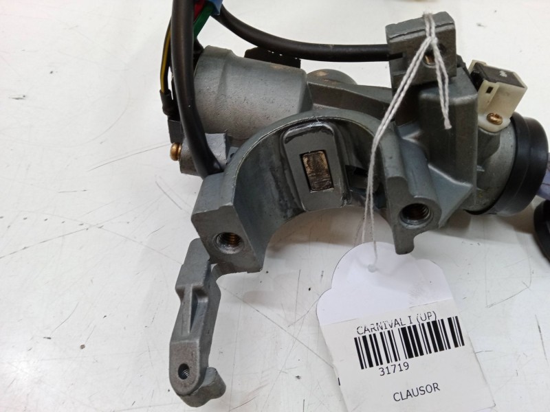 Recambio de clausor para kia carnival i (up) 2.9 tdi referencia OEM IAM 47361B  