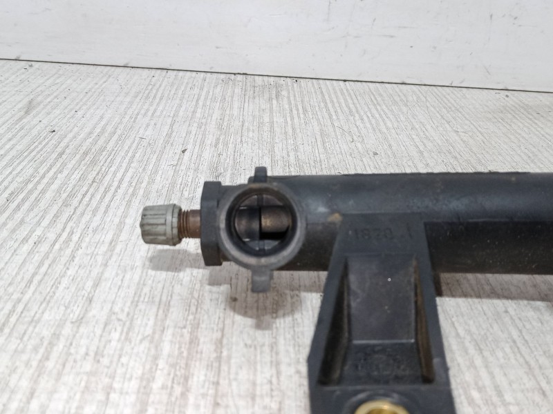 Recambio de rampa inyectora para citroën saxo (s0, s1) 1.1 x, sx referencia OEM IAM   