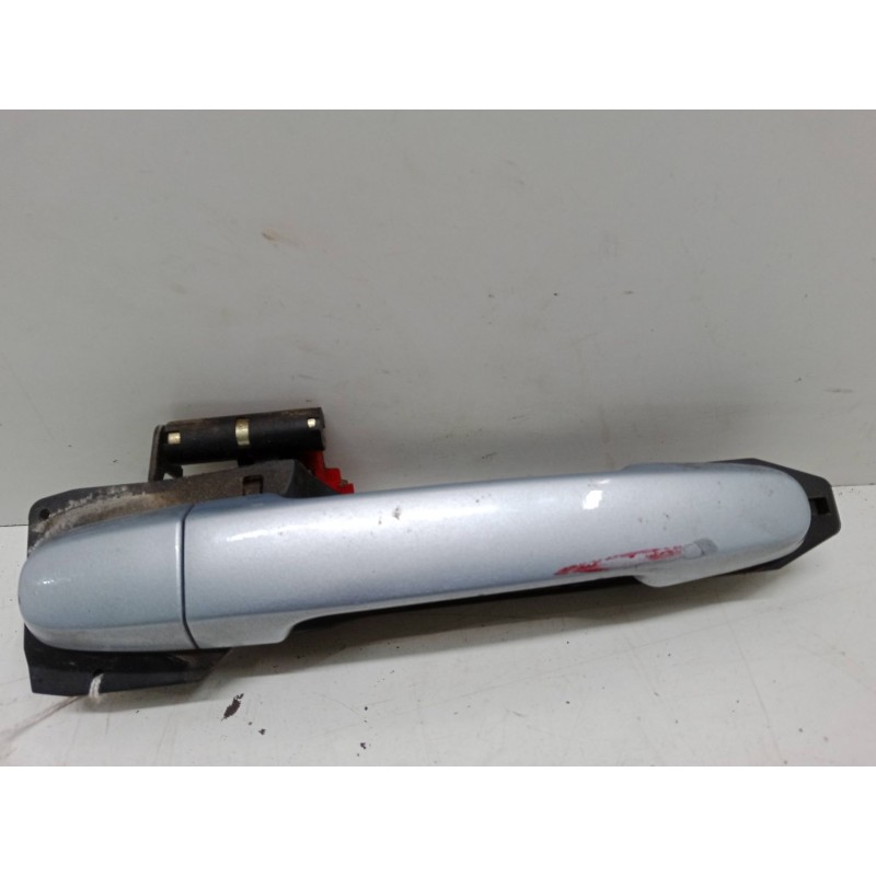 Recambio de maneta exterior puerta delantera derecha para toyota corolla verso (zer_, zze12_, r1_) 2.0 d-4d (cur10_) referencia 