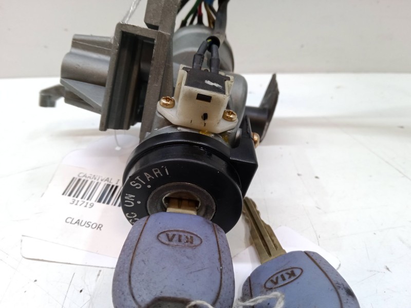 Recambio de clausor para kia carnival i (up) 2.9 tdi referencia OEM IAM 47361B  