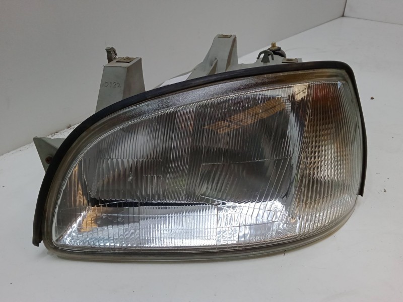Recambio de faro izquierdo para renault clio i (b/c57_, 5/357_) 1.9 d (b/c/s576, b/c/s57l) referencia OEM IAM   