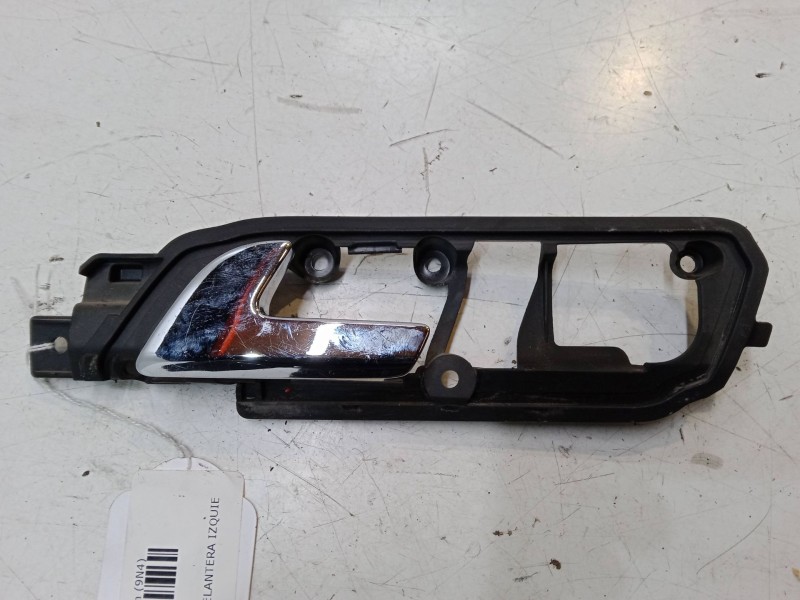 Recambio de maneta interior puerta delantera izquierda para volkswagen polo iv sedán (9n2) 1.9 tdi referencia OEM IAM   
