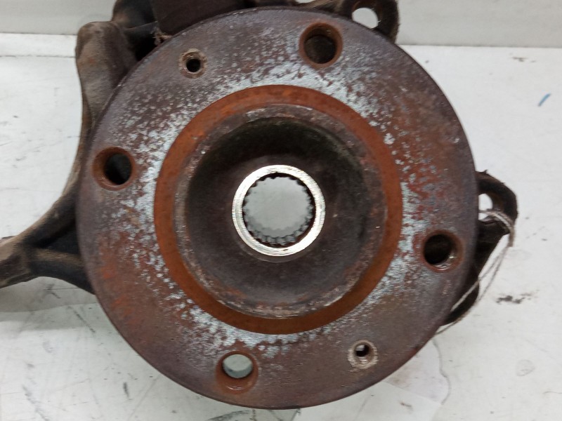 Recambio de mangueta delantera derecha para peugeot 207/207+ (wa_, wc_) 1.4 referencia OEM IAM   