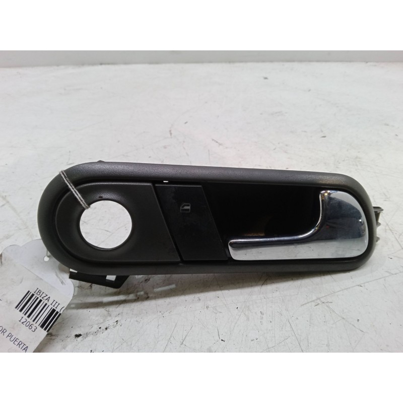 Recambio de maneta interior puerta delantera derecha para seat ibiza iii (6l1) 1.9 tdi referencia OEM IAM   