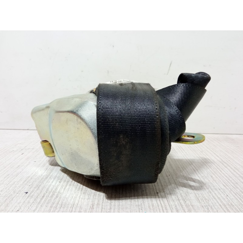 Recambio de cinturon con pretensor delantero izquierdo para toyota corolla verso (zer_, zze12_, r1_) 2.0 d-4d (cur10_) referenci
