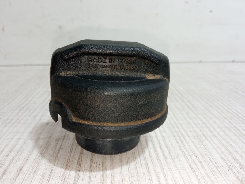 Recambio de tapon combustible para seat ibiza ii (6k1) 1.9 d referencia OEM IAM   