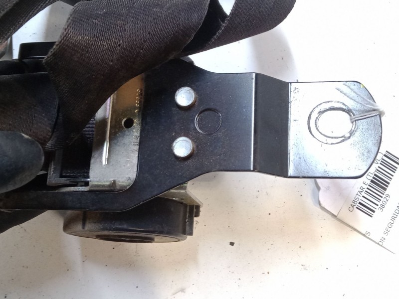 Recambio de cinturon seguridad delantero derecho para nissan cabstar e (tl_, vl_) 125.35, 125.45 (tl0, vl0) referencia OEM IAM  