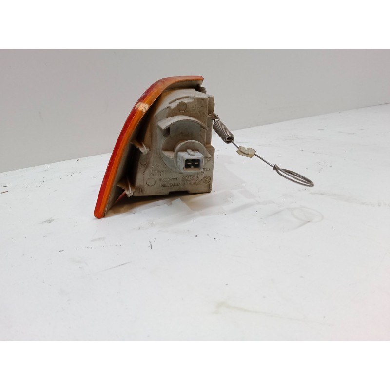 Recambio de intermitente delantero izquierdo para fiat punto (176_) 60 1.2 (176ap, 176ar, 176aq, 176bb) referencia OEM IAM   