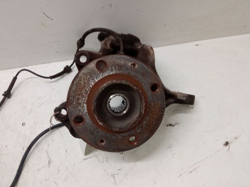 Recambio de mangueta delantera izquierda para peugeot 207/207+ (wa_, wc_) 1.4 referencia OEM IAM   