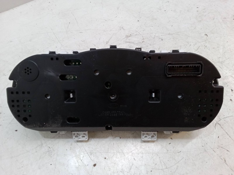 Recambio de cuadro instrumentos para kia carens iv 1.7 crdi referencia OEM IAM 94023A4210  11003532003K