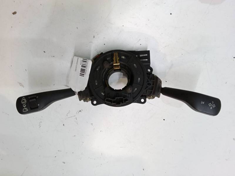 MANDO LUCES 8363662M 01104000 8363669M 0120402014