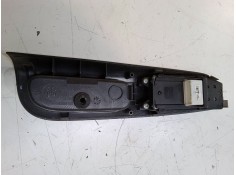Recambio de mando elevalunas delantero izquierdo para toyota corolla (_e12_) 2.0 d-4d (cde120r_, cde120l_) referencia OEM IAM 54