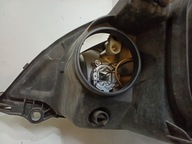 Recambio de faro derecho para mercedes-benz clase m (w163) ml 430 (163.172) referencia OEM IAM   