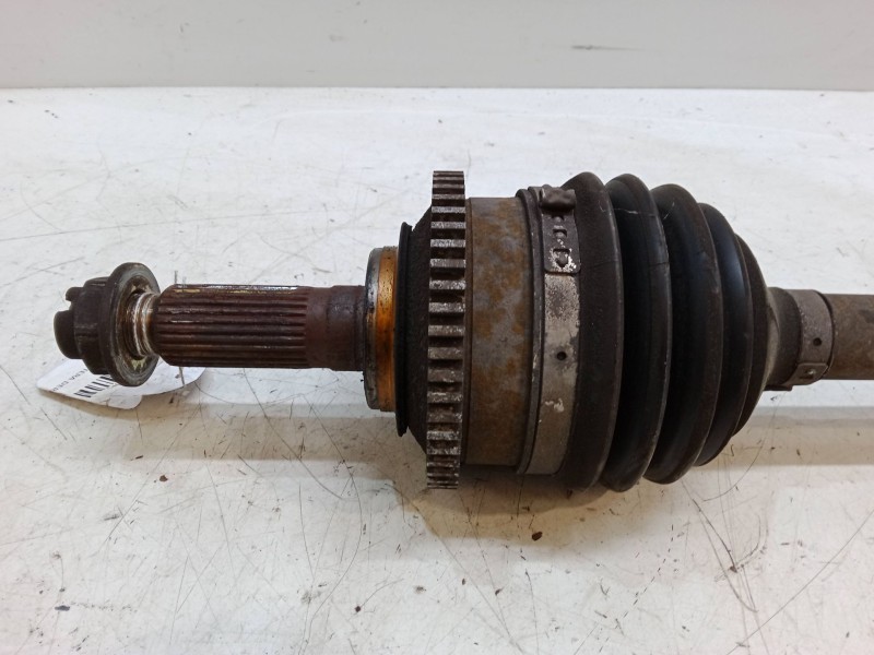 Recambio de transmision delantera derecha para kia carnival i (up) 2.9 tdi referencia OEM IAM   