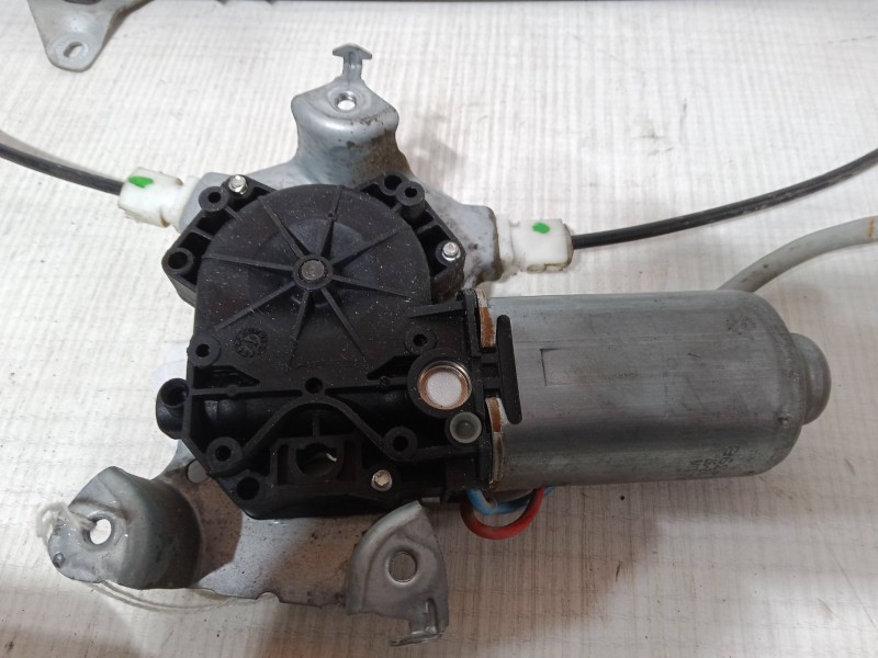 Recambio de elevalunas electrico delantero izquierdo para nissan primera hatchback (p11) 1.6 16v referencia OEM IAM   