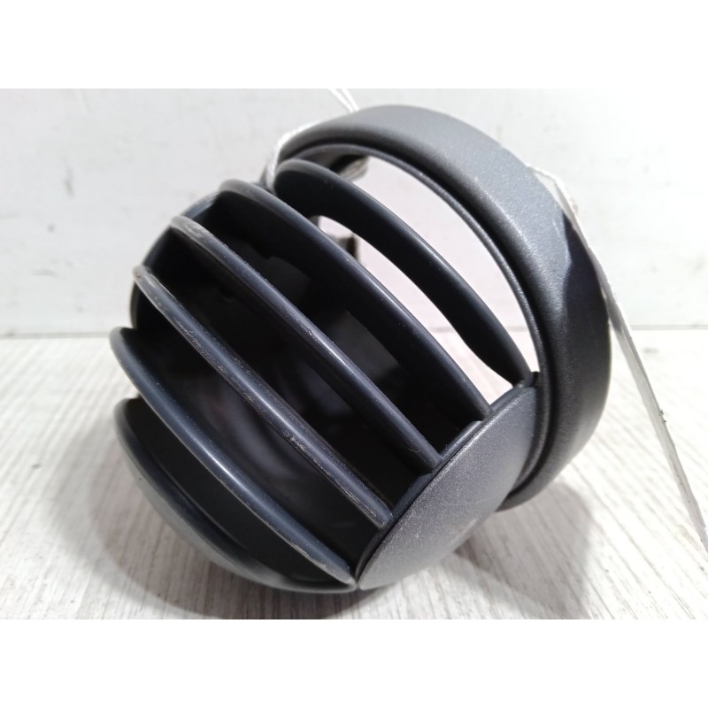 Recambio de aireador derecho para smart fortwo coupé (450) 0.7 (450.352, 450.332) referencia OEM IAM   