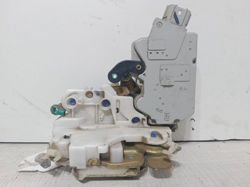 Recambio de cerradura puerta delantera derecha para nissan primera hatchback (p11) 1.6 16v referencia OEM IAM   