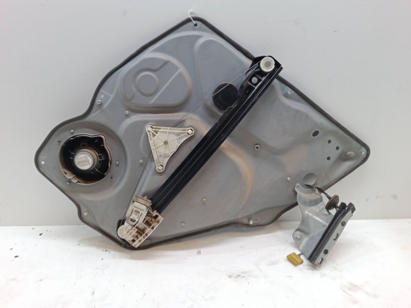 Recambio de elevalunas electrico trasero derecho para mercedes-benz clase b sports tourer (w245) b 180 cdi (245.207) referencia 