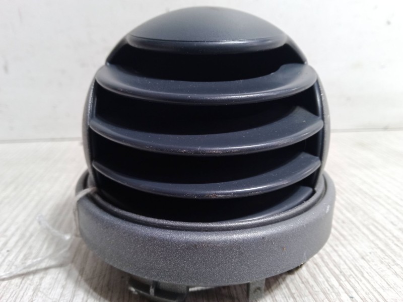 Recambio de aireador izquierdo para smart fortwo coupé (450) 0.7 (450.352, 450.332) referencia OEM IAM   